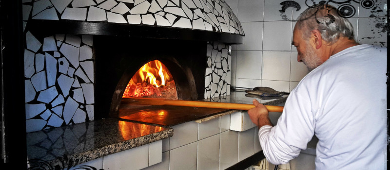 Infornare la pizza